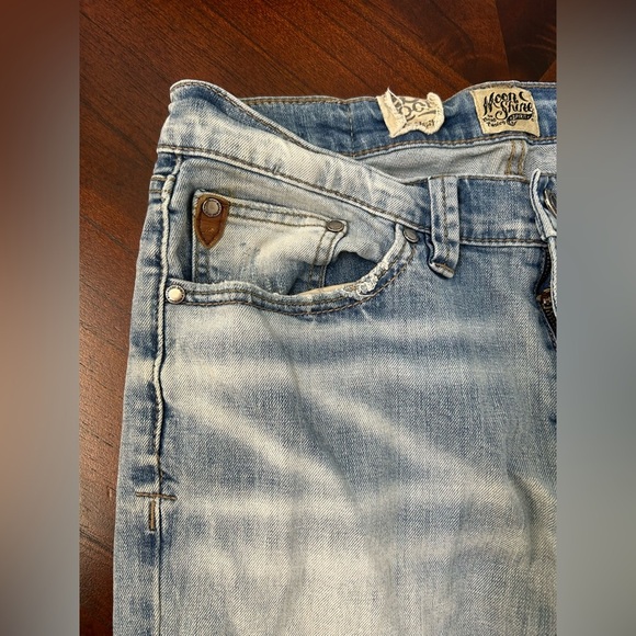 MOOR SHIRE Relaxed Blue Jeans with Vintage Fading w31/L32 - Picture 4 of 10